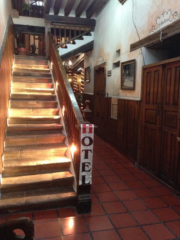 Hotel Los Escudos Pátzcuaro Eksteriør bilde