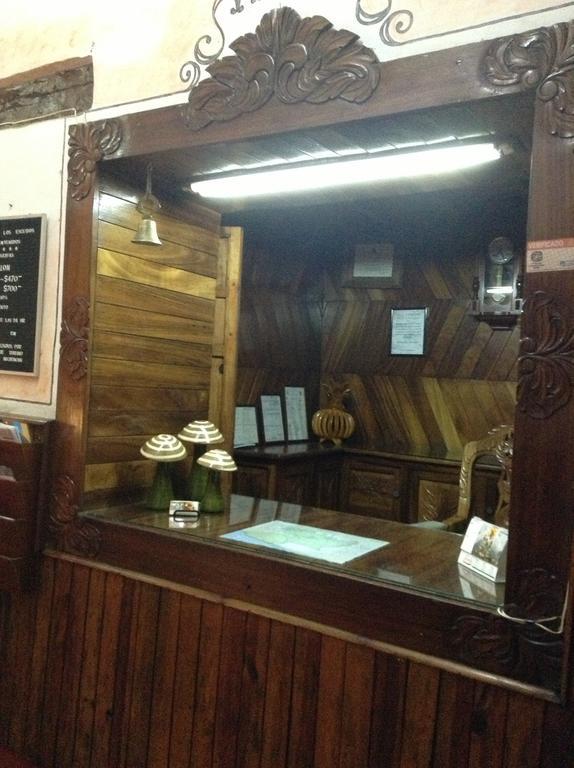 Hotel Los Escudos Pátzcuaro Eksteriør bilde