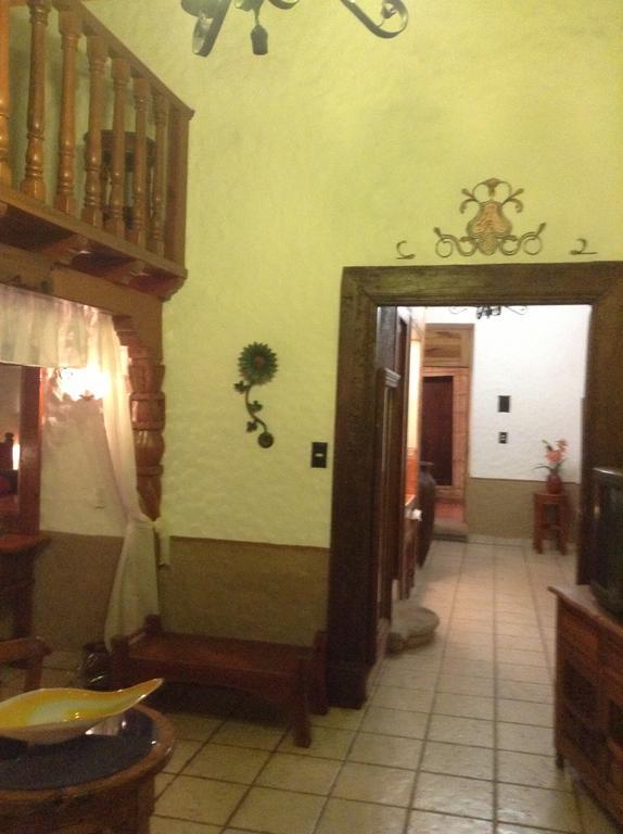 Hotel Los Escudos Pátzcuaro Eksteriør bilde