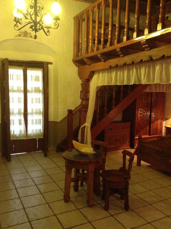 Hotel Los Escudos Pátzcuaro Eksteriør bilde